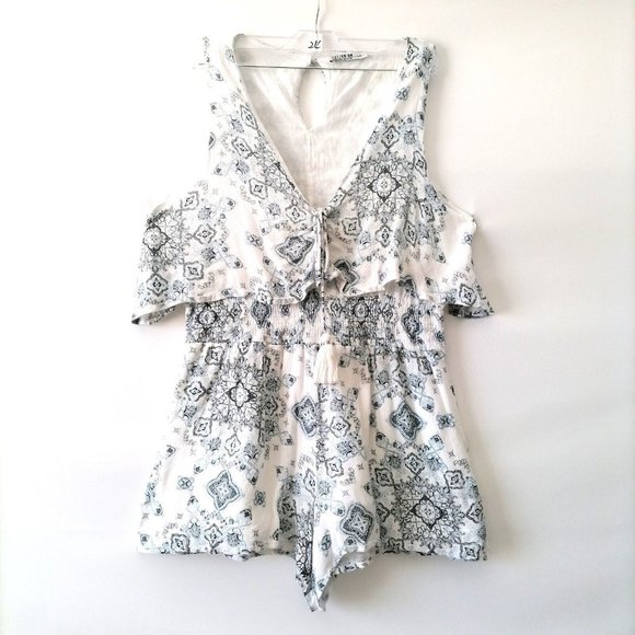 Cotton On Womens White Tie V-Neck Flared Floral Rompers & Jumpsuit Size L - Picture 1 of 7